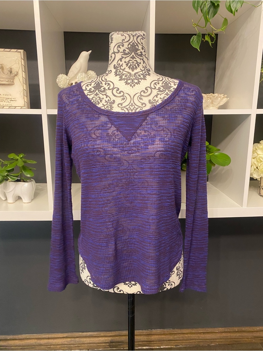 Splendid Purple and Blue Long-Sleeved Lightweight Knit Top